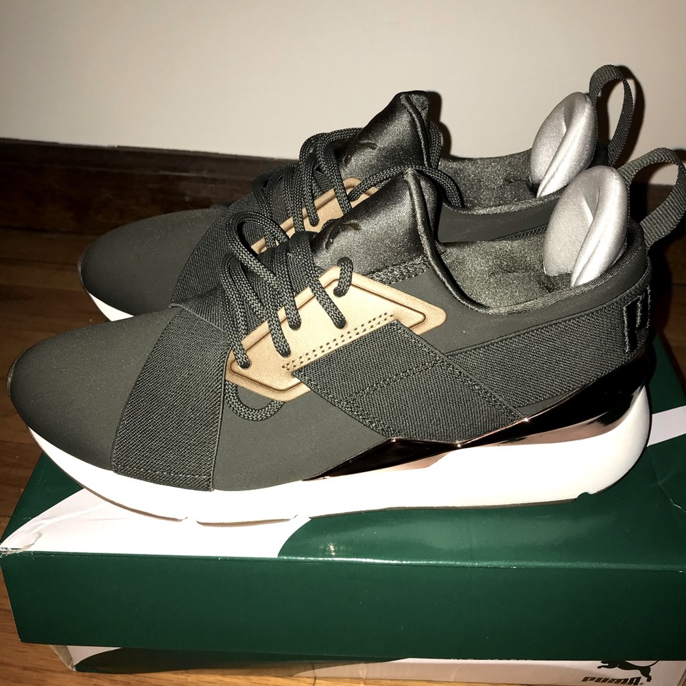 Puma Muse Metal Sneakers